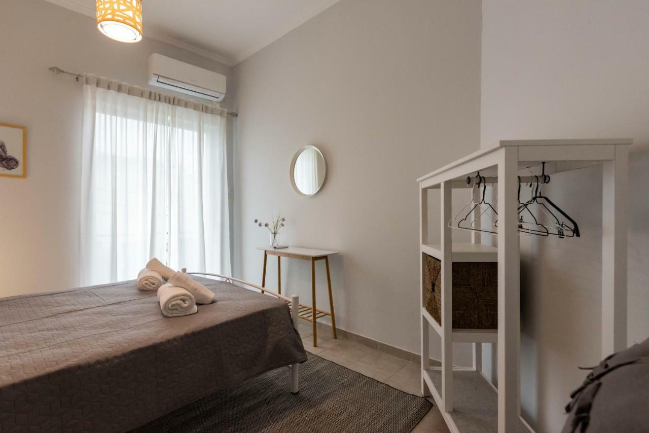 Avra Apartment Kalamata Exterior photo